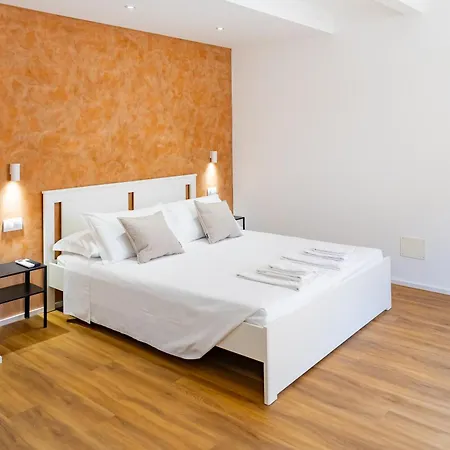 Gib's Appartement *